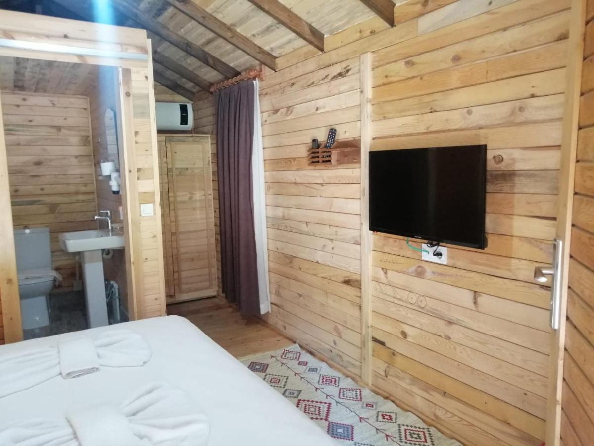 Green Pine Bungalows Oludeniz Bagian luar foto